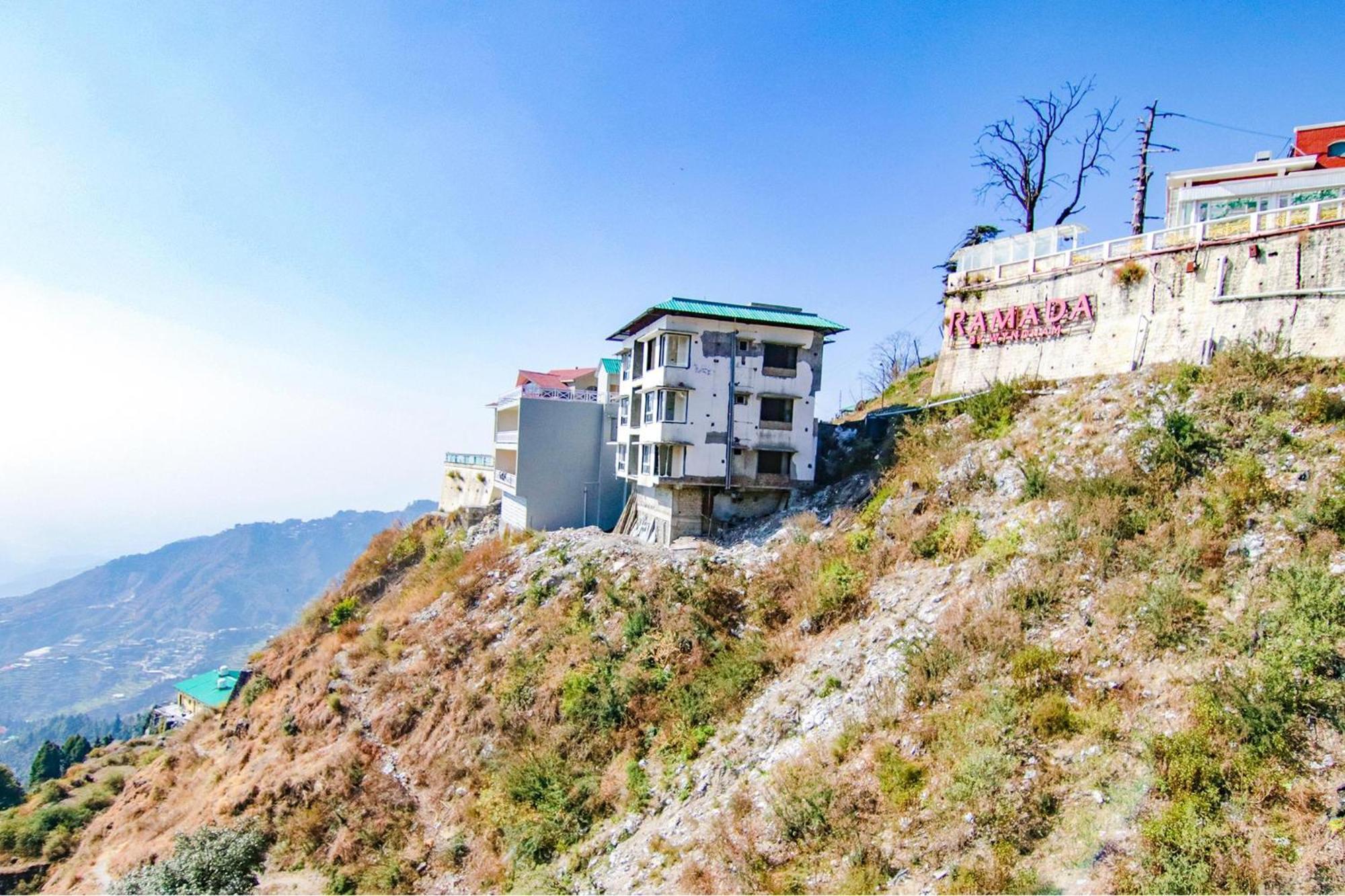 מוסורי Fabexpress Kalsia Homestay - Nr Radha Krishna Mandir מראה חיצוני תמונה