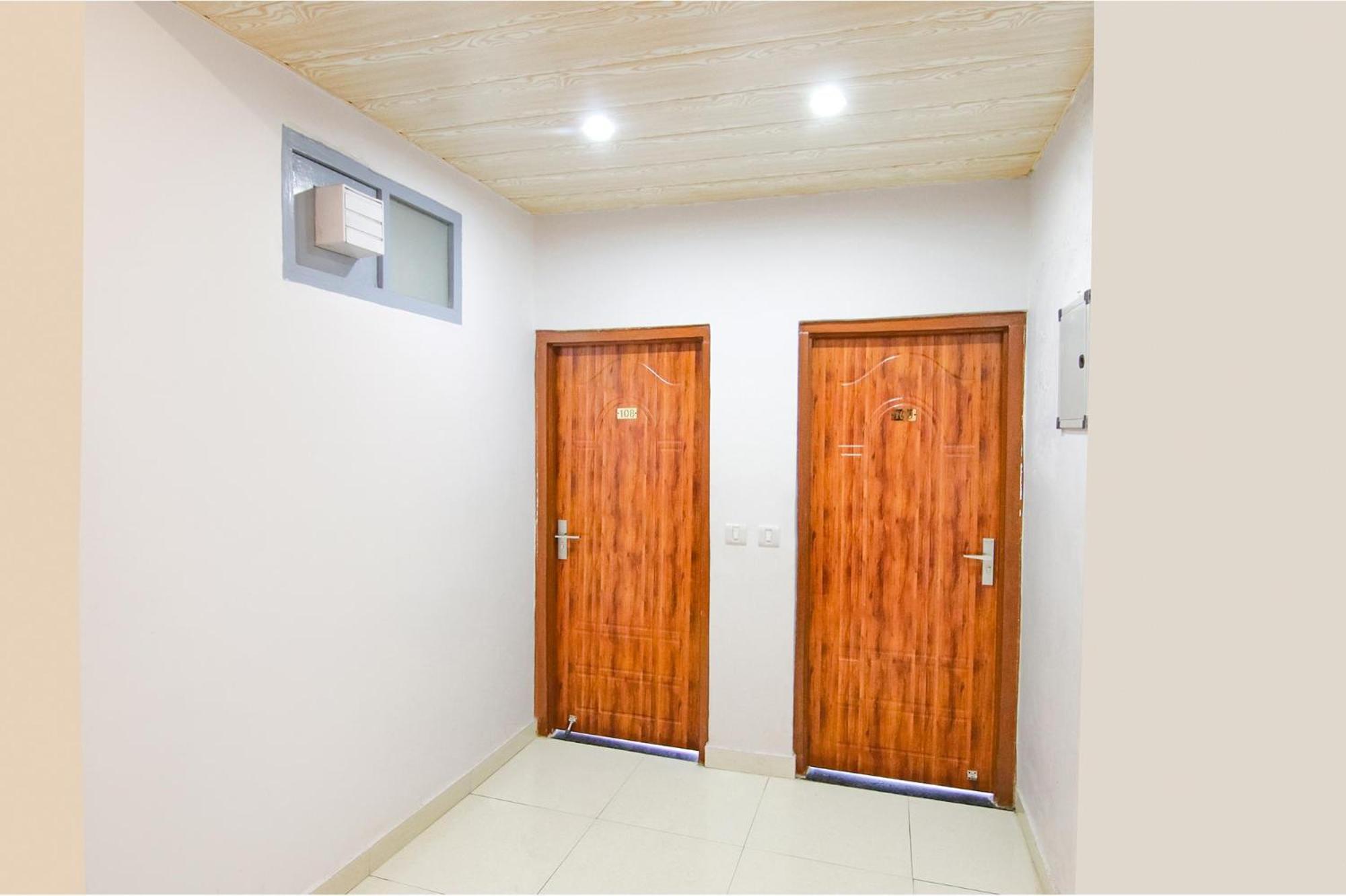 מוסורי Fabexpress Kalsia Homestay - Nr Radha Krishna Mandir מראה חיצוני תמונה