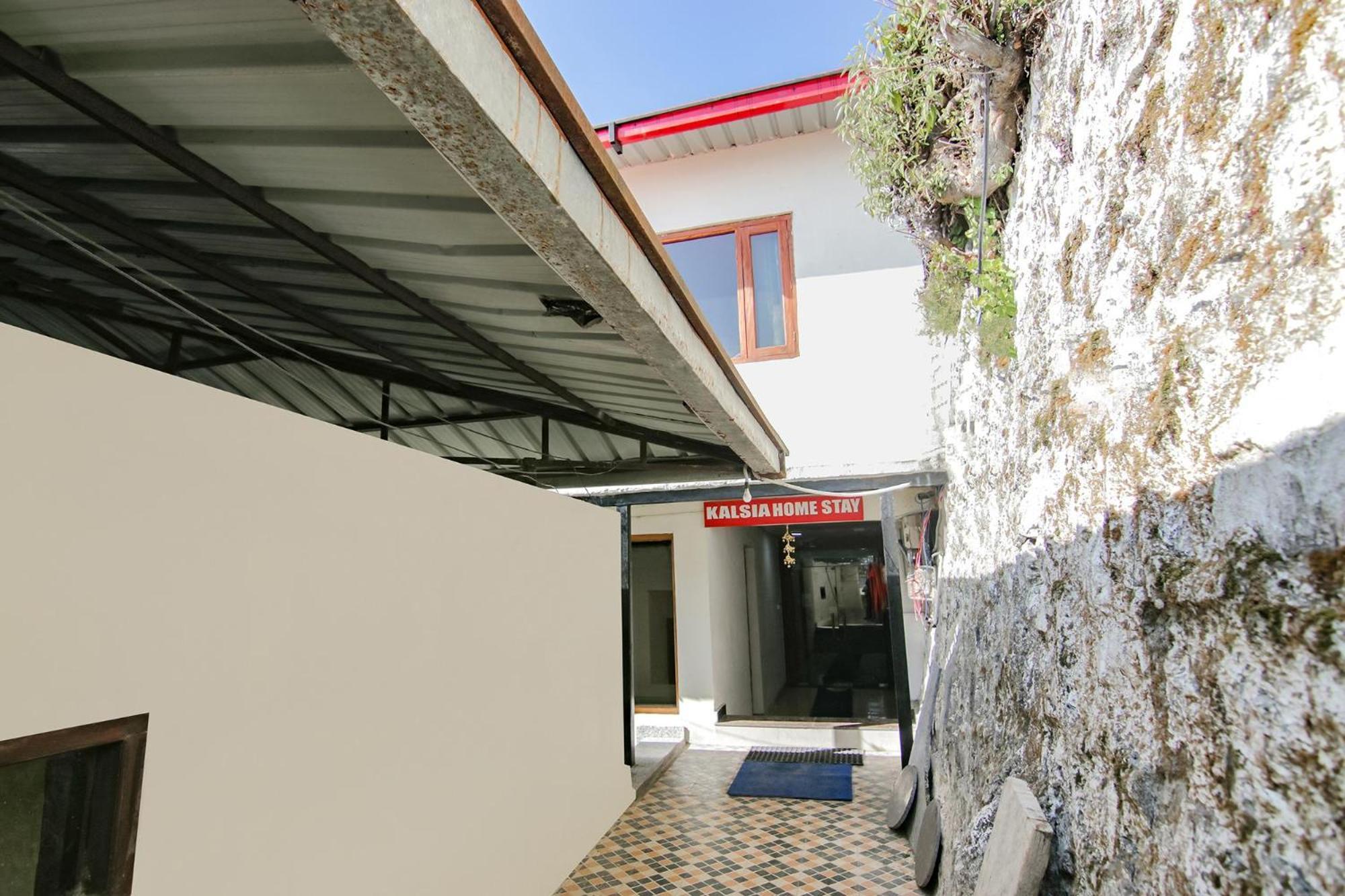מוסורי Fabexpress Kalsia Homestay - Nr Radha Krishna Mandir מראה חיצוני תמונה